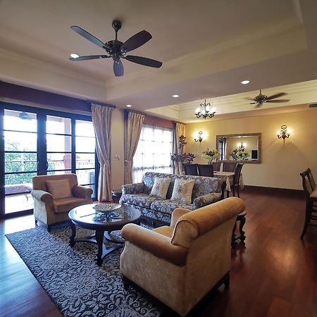 Casa Del Rio Residences Malacca Buitenkant foto