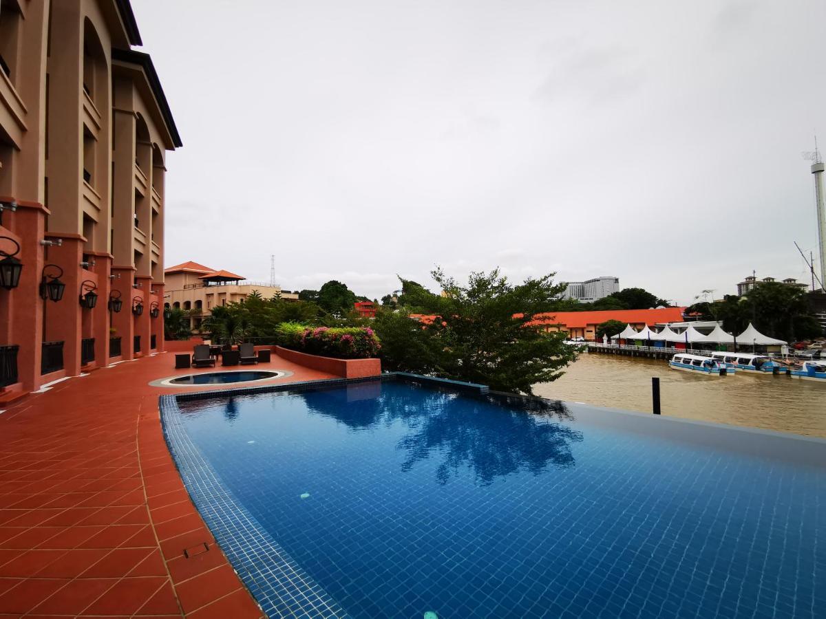 Casa Del Rio Residences Malacca Buitenkant foto